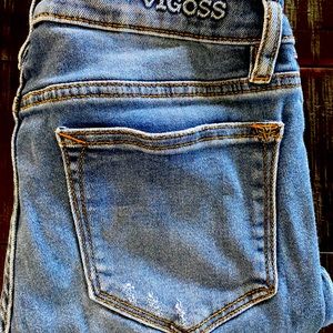 Woman’s Vigoss jeans